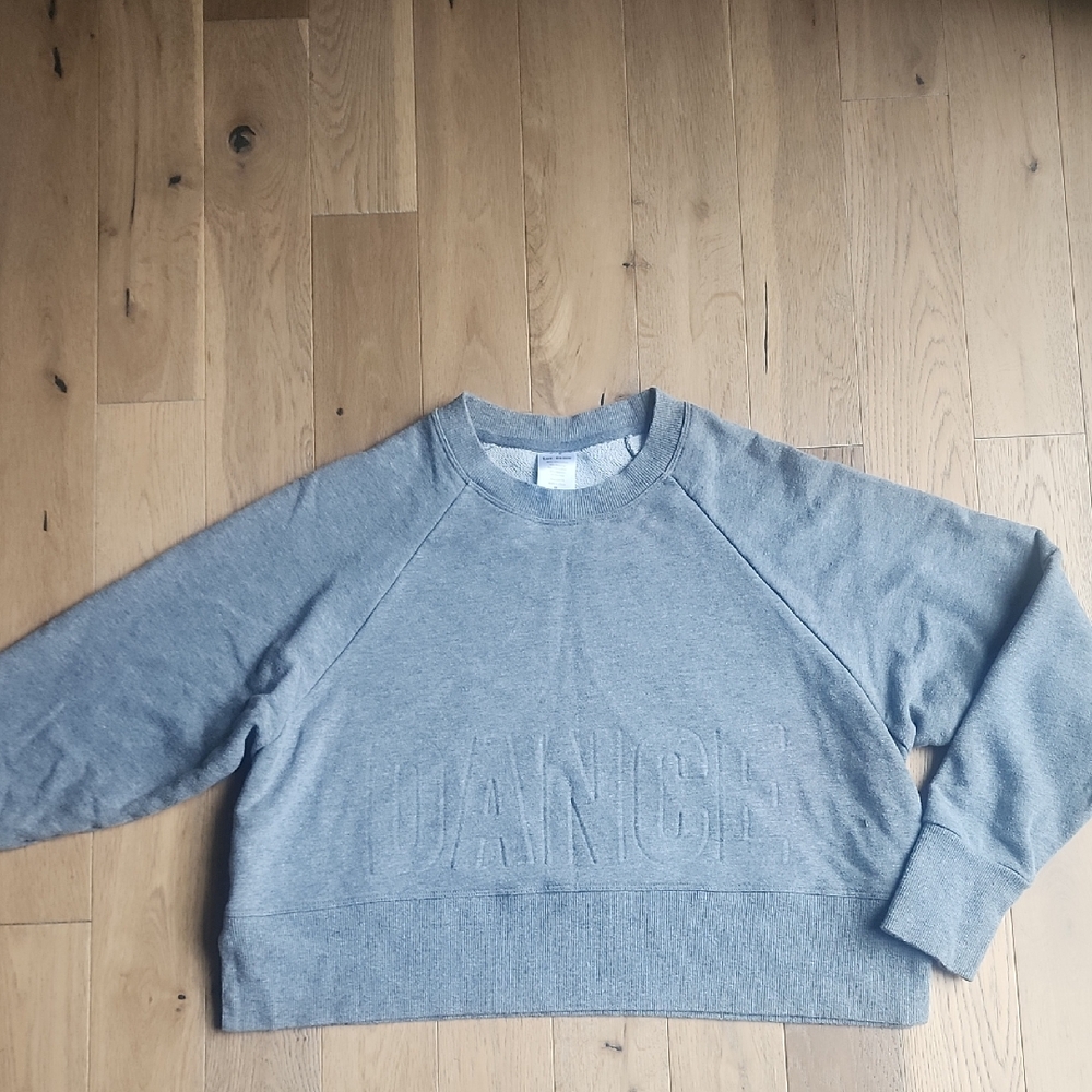 Dance Sweatshirt – Size Medium